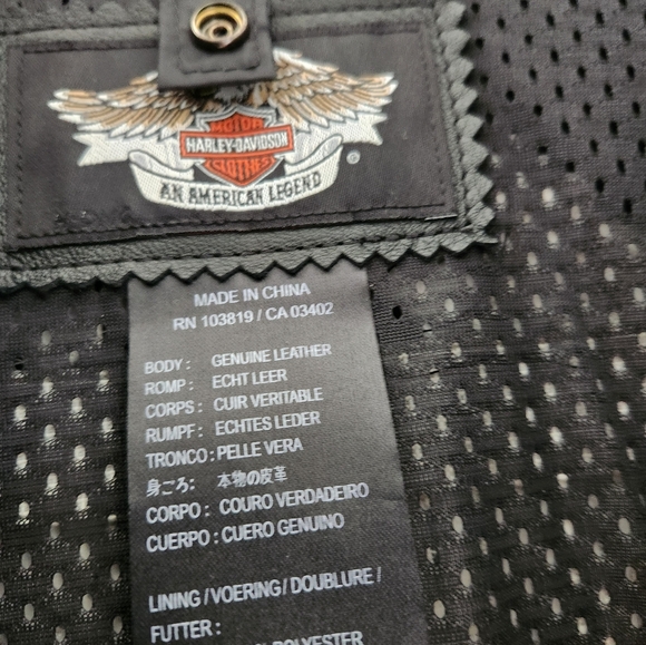 Womens leather Harley Davidson jacket with insert - Picture 7 of 16